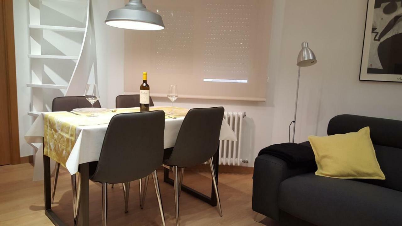Estudio Atico con Altillo Ourense Exterior foto
