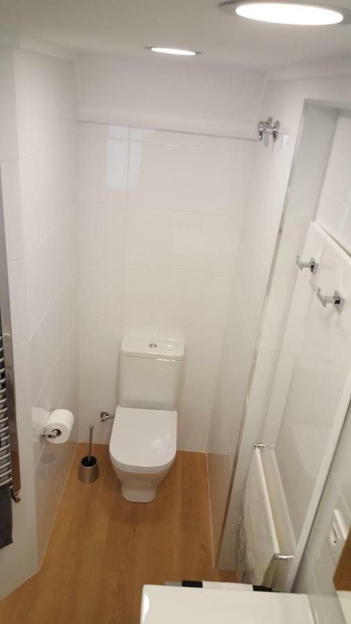 Estudio Atico con Altillo Ourense Exterior foto