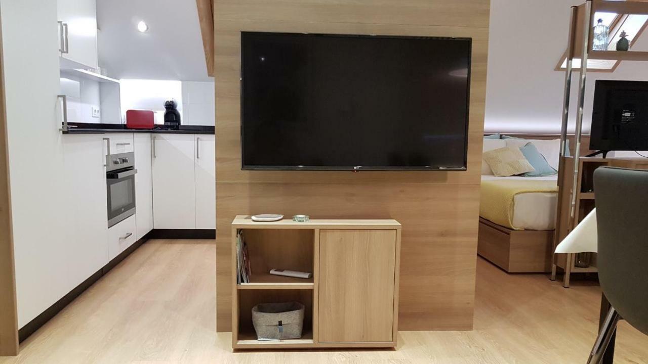 Estudio Atico con Altillo Ourense Exterior foto